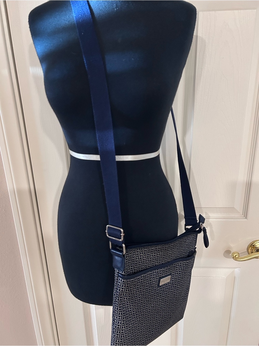 Women’s Navy Crossbody Bag with Geometric Pattern - Tommy Hilfiger